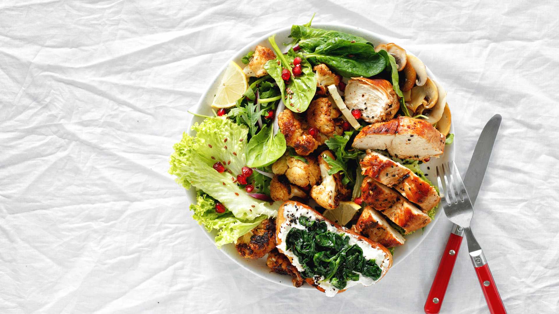Salade avec des légumes verts