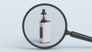 Cigarette électronique blanche avec une loupe